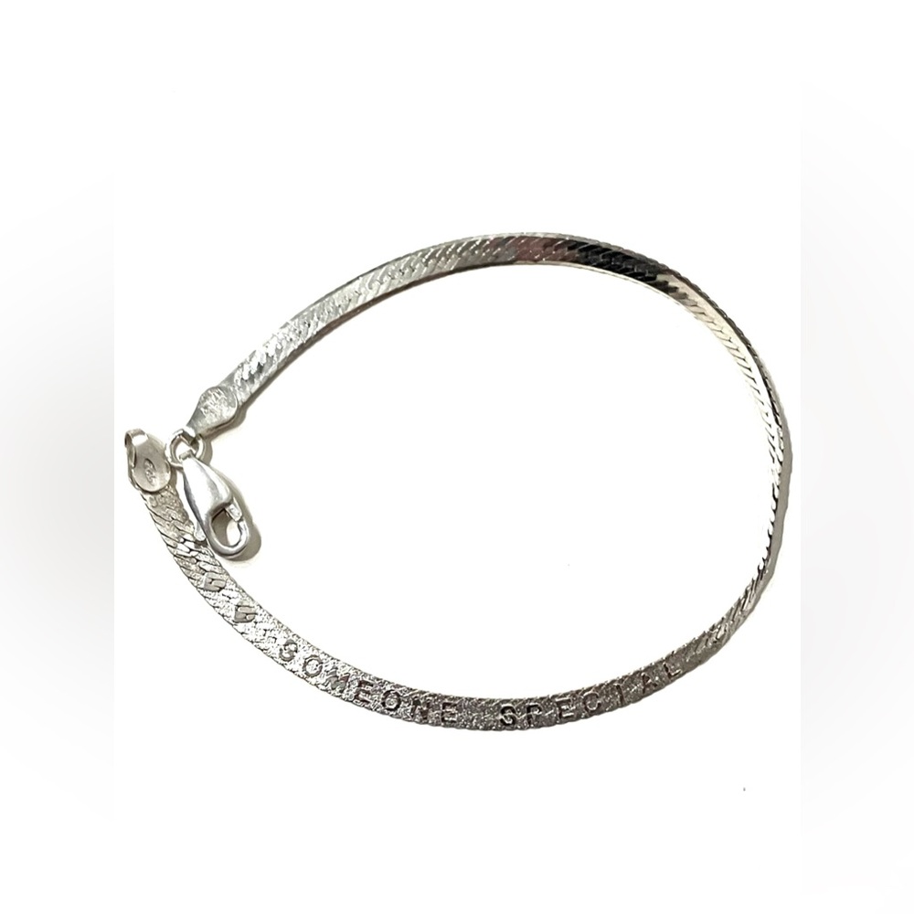 Sterling Silver 925 Someone Special Herringbone Bracelet 7.25”